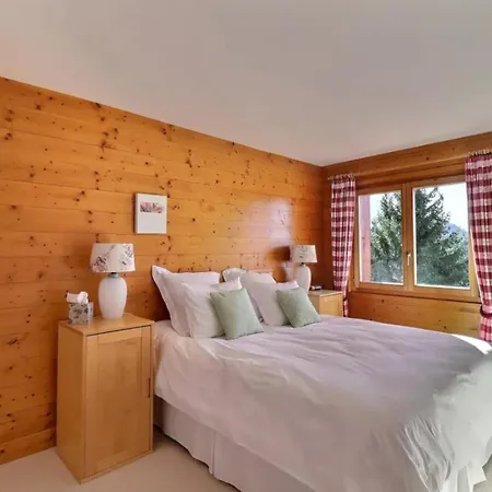 Apartment With Terrace 4 Bedrooms